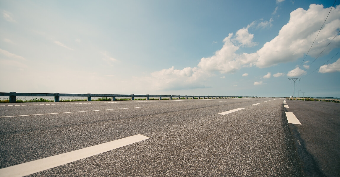 jak bezpiecznie jeździć autostradą